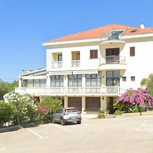 Krsevan 3*, Zadar Croatia